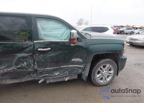 2015 Chevrolet Silverado 2500Hd High Country из США, поврежденный, VIN 1GC1KXE85FF649305